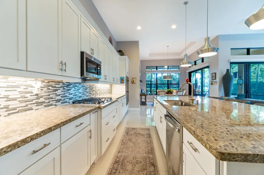 11825 N Kalmar Circle Circle N Parkland FL 33076