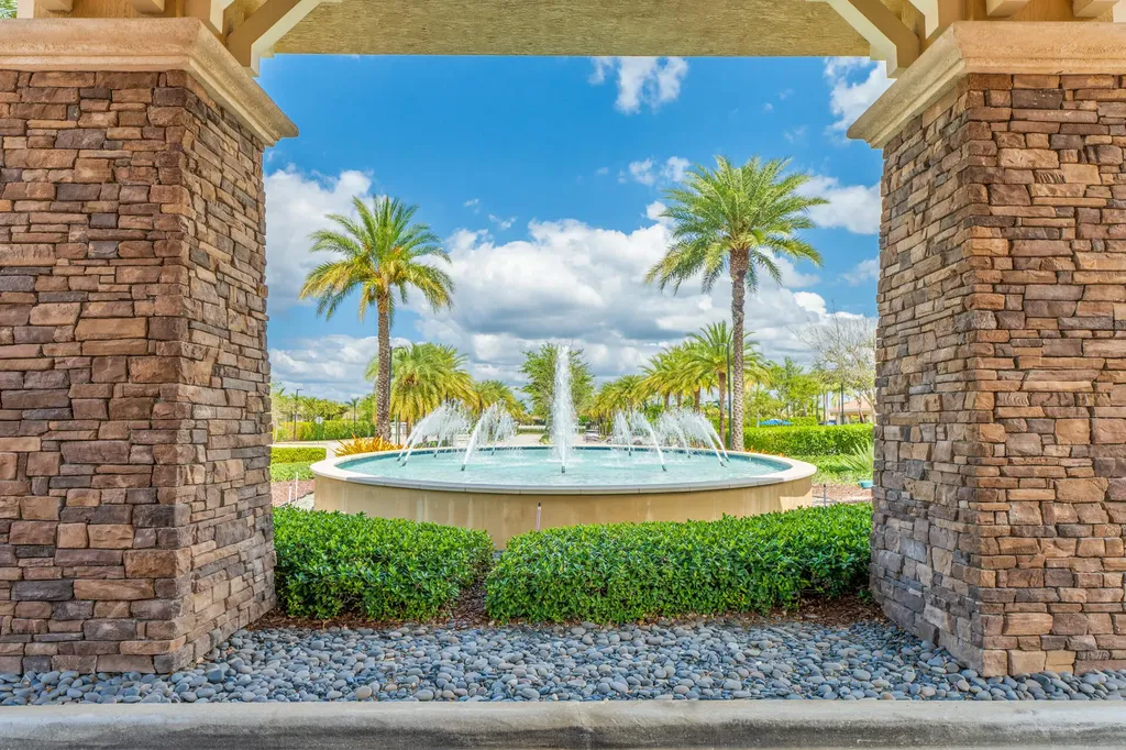 11825 N Kalmar Circle Circle N Parkland FL 33076