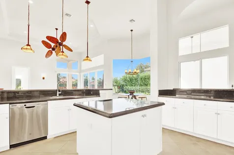 528 Les Jardin Drive Palm Beach Gardens FL 33410