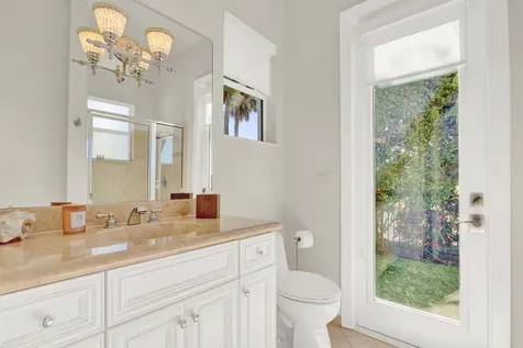 528 Les Jardin Drive Palm Beach Gardens FL 33410