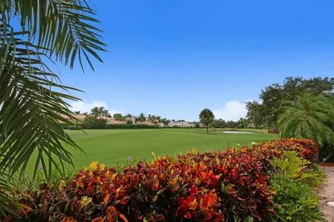 528 Les Jardin Drive Palm Beach Gardens FL 33410