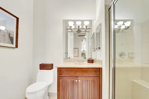 528 Les Jardin Drive Palm Beach Gardens FL 33410
