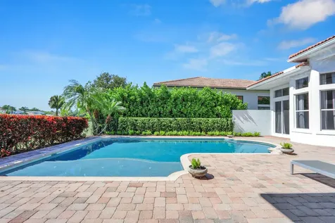 528 Les Jardin Drive Palm Beach Gardens FL 33410