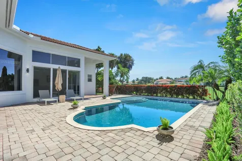 528 Les Jardin Drive Palm Beach Gardens FL 33410