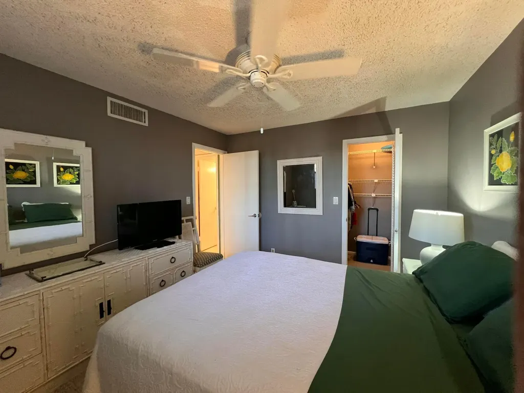 4387 Trevi Court Lake Worth FL 33467