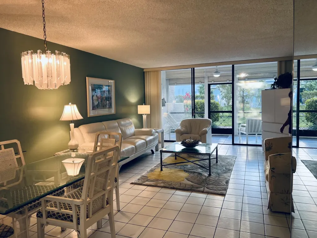 4387 Trevi Court Lake Worth FL 33467
