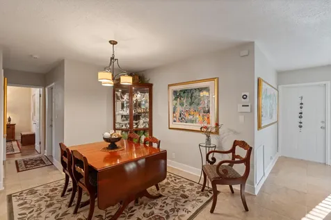 4421 NE 16th Terrace Oakland Park FL 33334