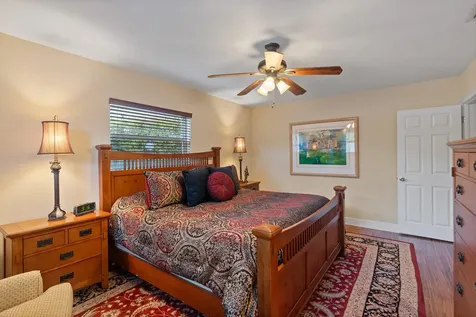 4421 NE 16th Terrace Oakland Park FL 33334