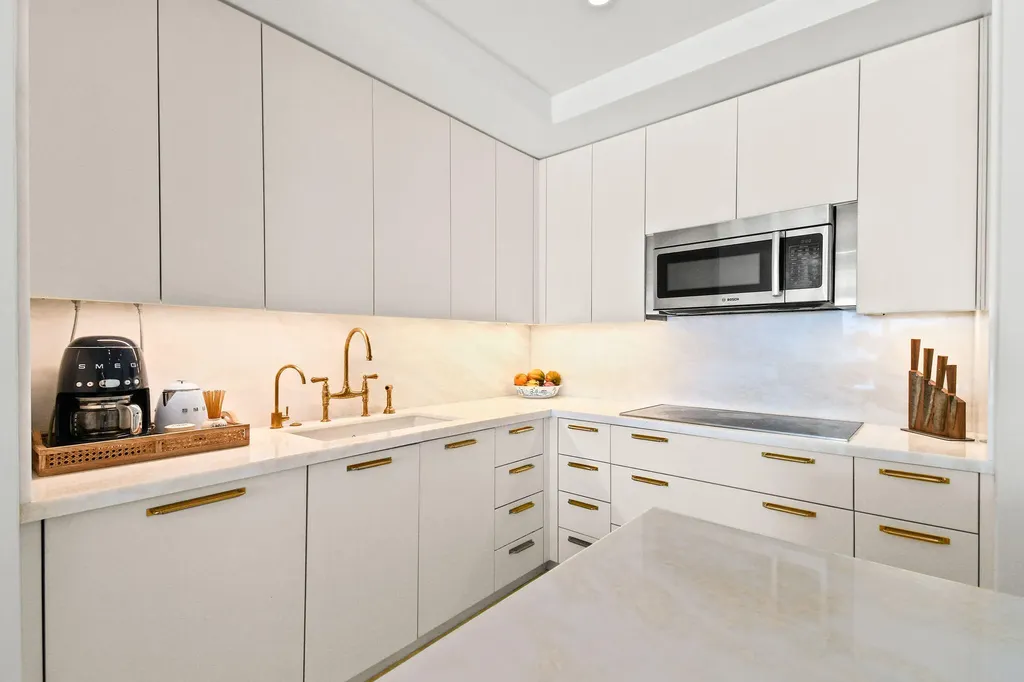 2180 Ibis Isle Road Palm Beach FL 33480