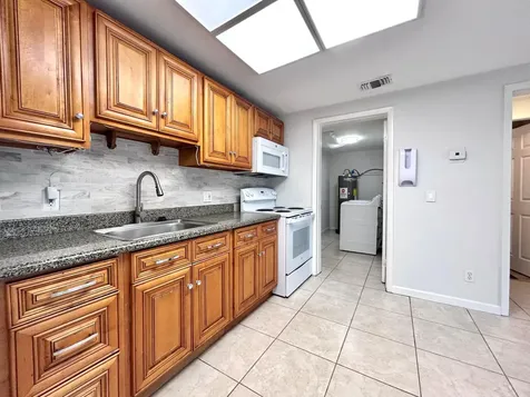 7168 Southgate Boulevard Tamarac FL 33321