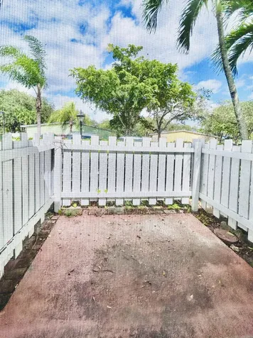 7168 Southgate Boulevard Tamarac FL 33321