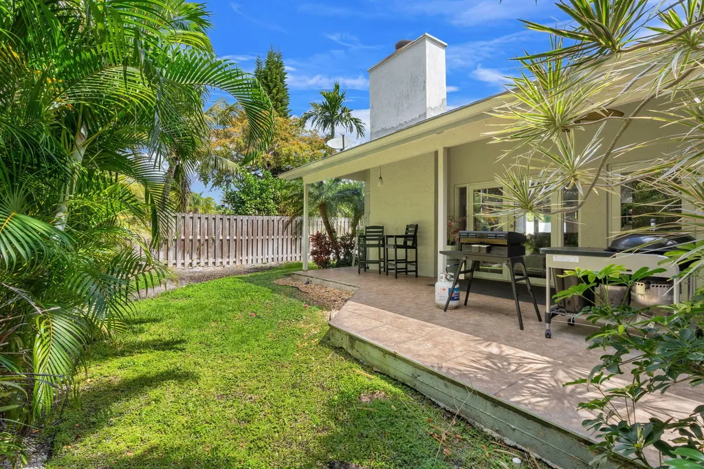 2956 Florida Boulevard Delray Beach FL 33483
