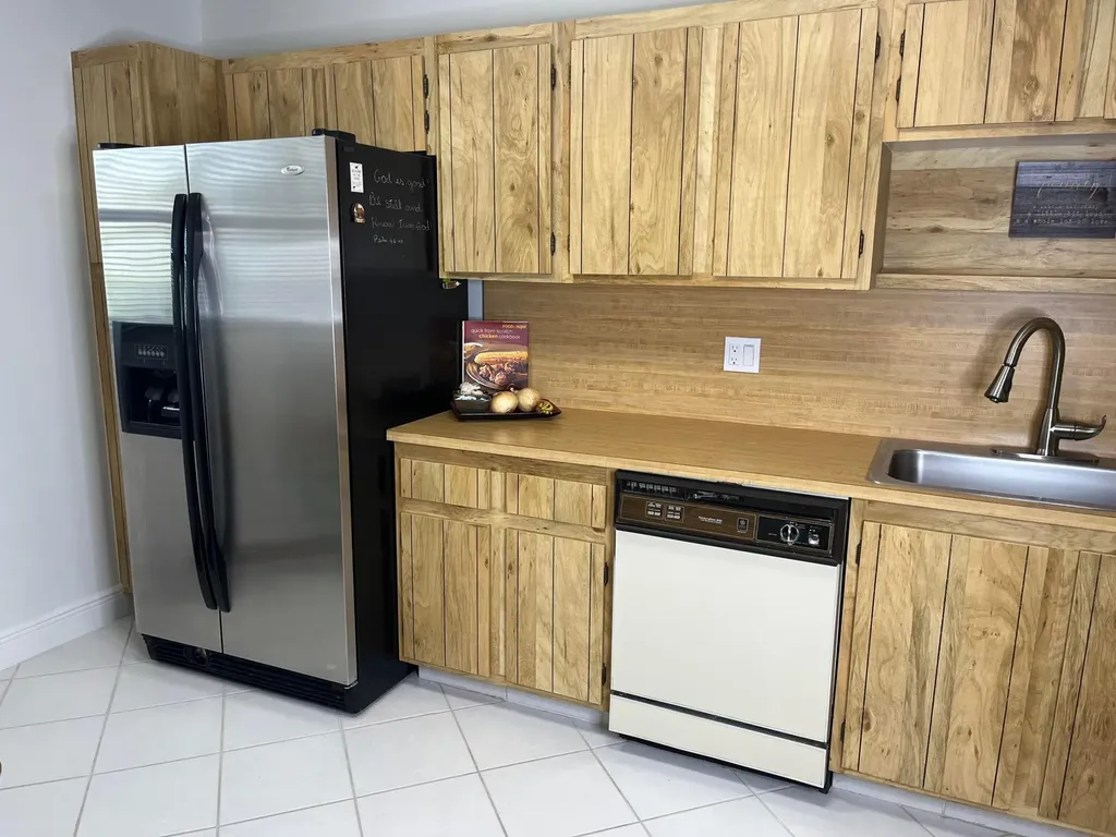 2638 Gately Drive E West Palm Beach FL 33415