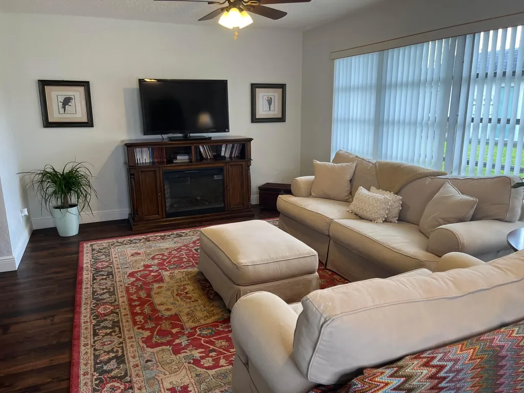 2638 Gately Drive E West Palm Beach FL 33415