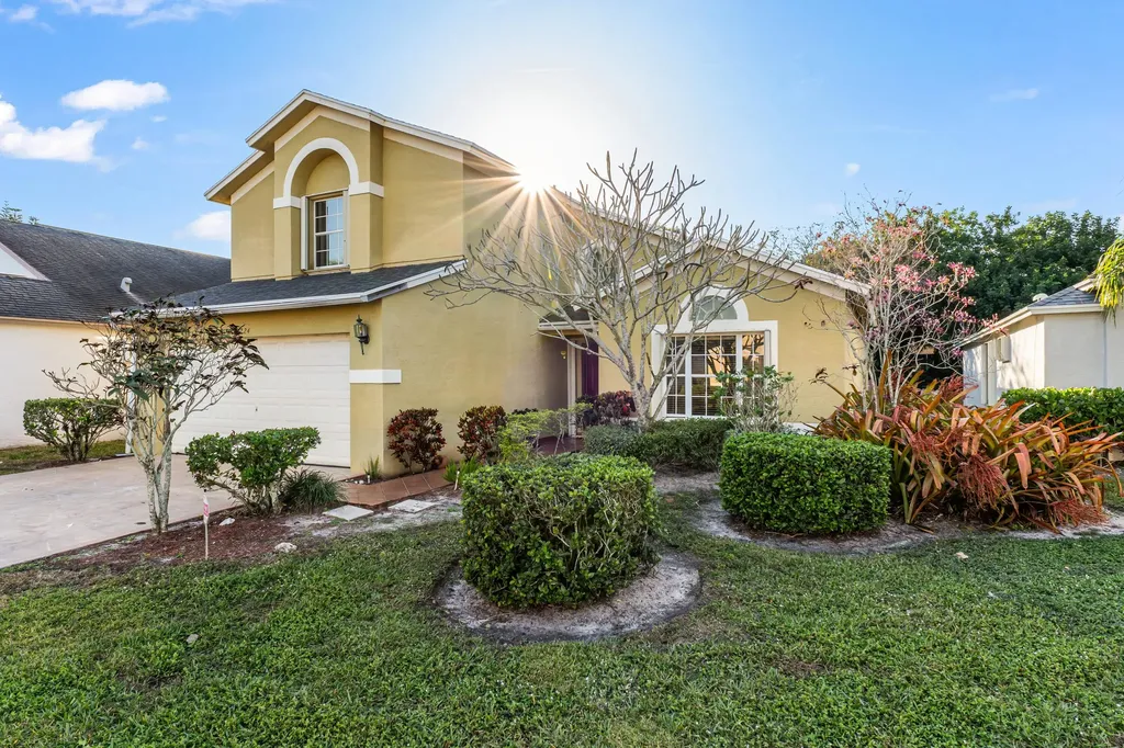2224 Soundings Court Greenacres FL 33413