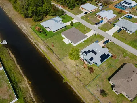 138 SW Carter Avenue Port St Lucie FL 34983