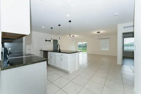 138 SW Carter Avenue Port St Lucie FL 34983
