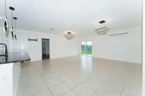 138 SW Carter Avenue Port St Lucie FL 34983