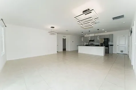 138 SW Carter Avenue Port St Lucie FL 34983
