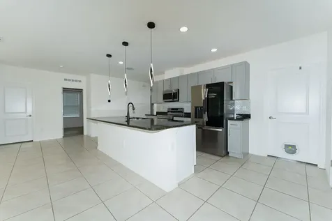 138 SW Carter Avenue Port St Lucie FL 34983