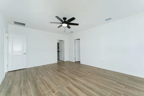 138 SW Carter Avenue Port St Lucie FL 34983