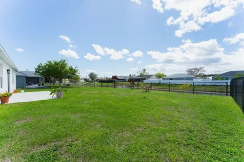 138 SW Carter Avenue Port St Lucie FL 34983