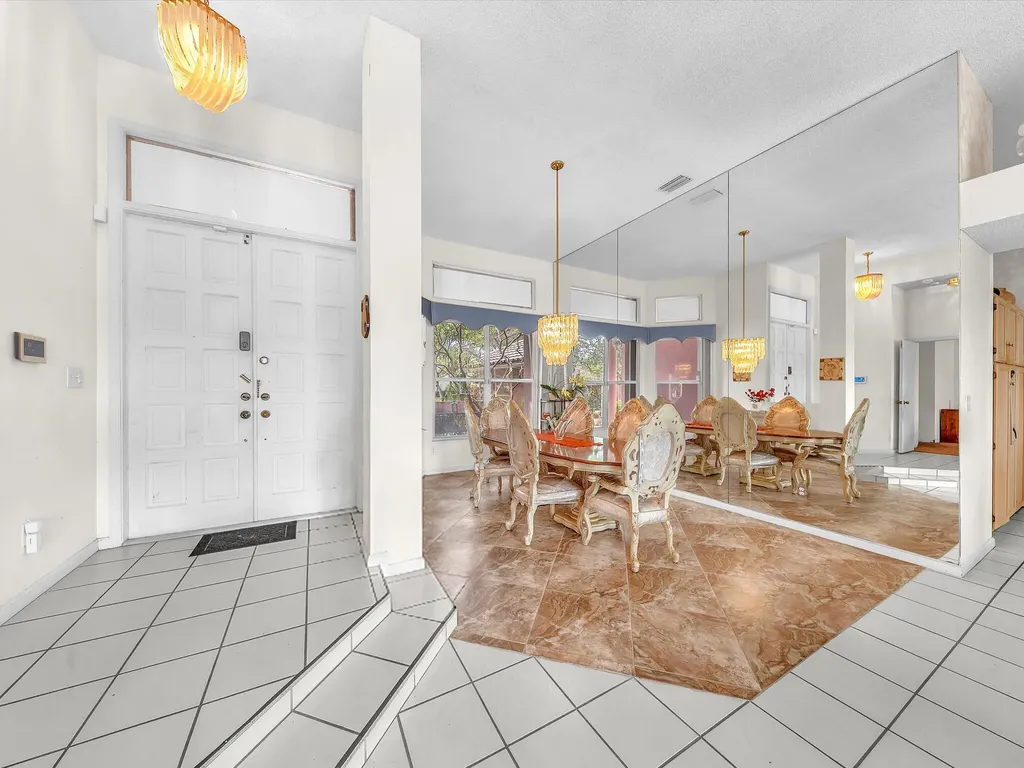 5111 NW 104th Avenue Coral Springs FL 33076