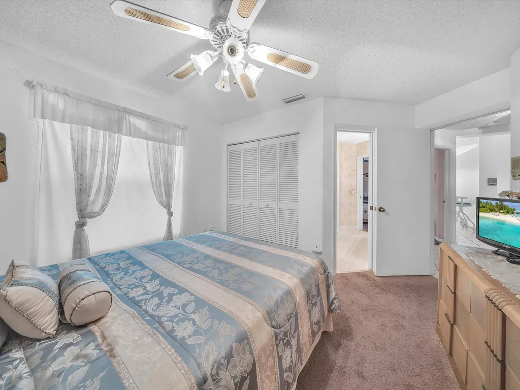 5111 NW 104th Avenue Coral Springs FL 33076
