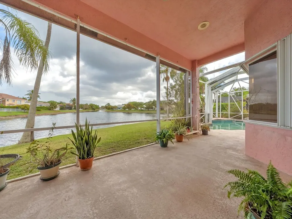 5111 NW 104th Avenue Coral Springs FL 33076