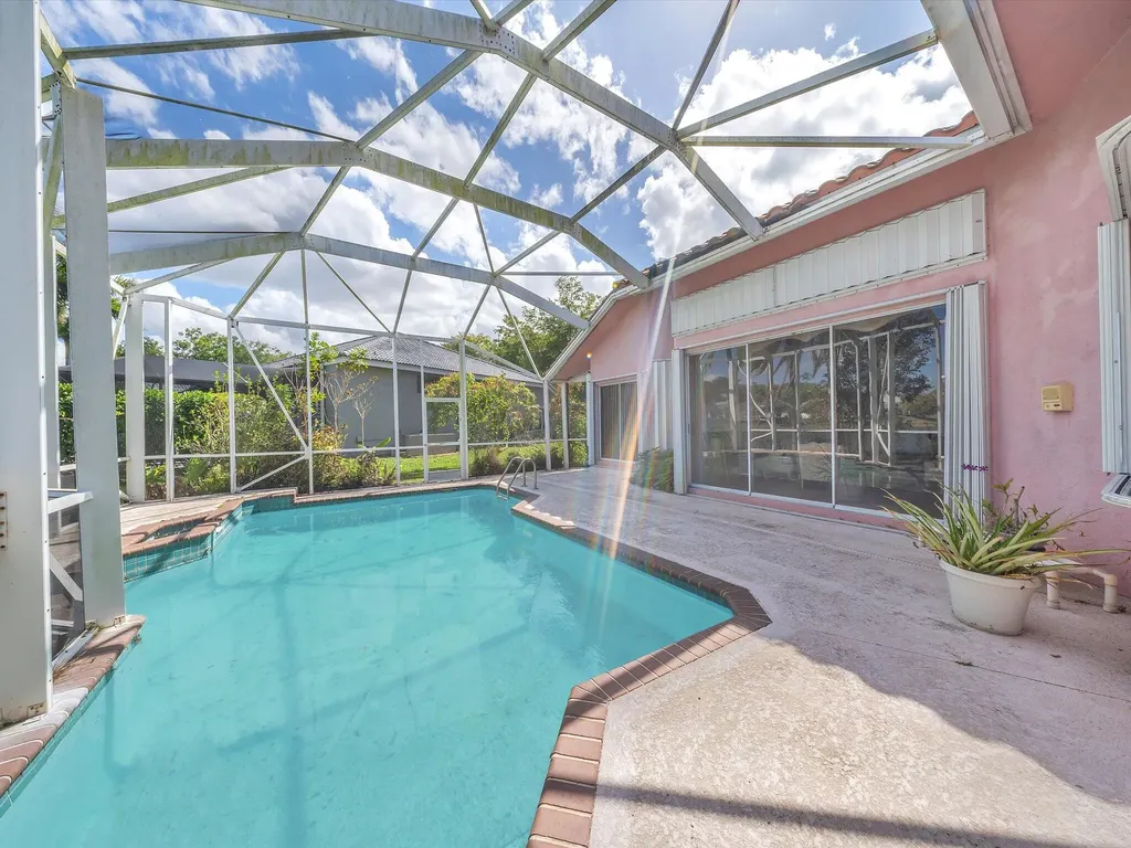 5111 NW 104th Avenue Coral Springs FL 33076