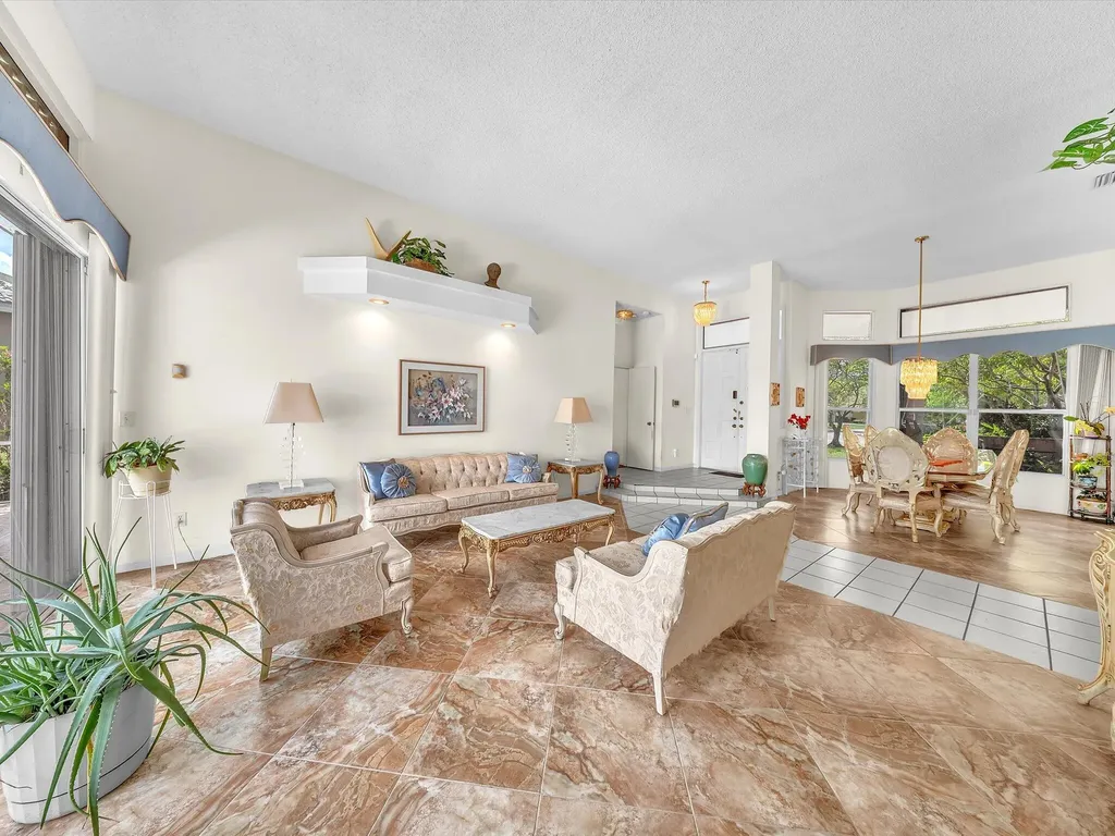 5111 NW 104th Avenue Coral Springs FL 33076