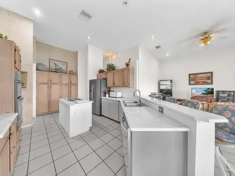 5111 NW 104th Avenue Coral Springs FL 33076