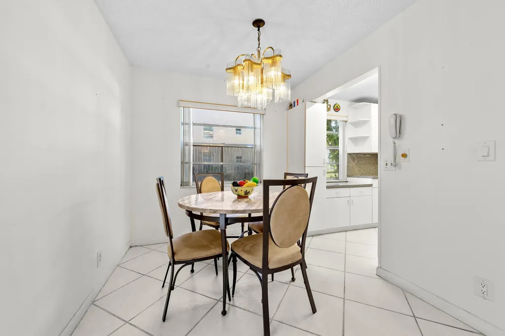 344 Piedmont Delray Beach FL 33484