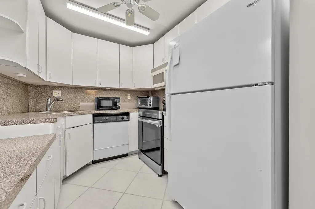 344 Piedmont Delray Beach FL 33484
