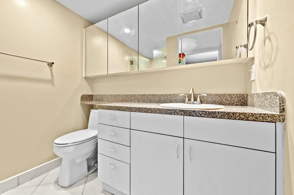 344 Piedmont Delray Beach FL 33484