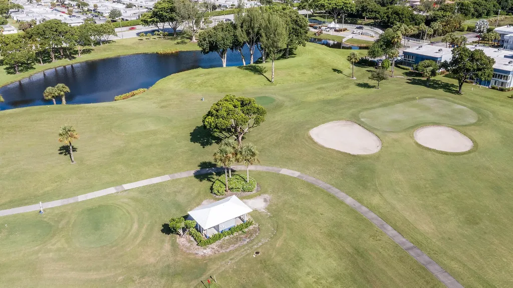 344 Piedmont Delray Beach FL 33484