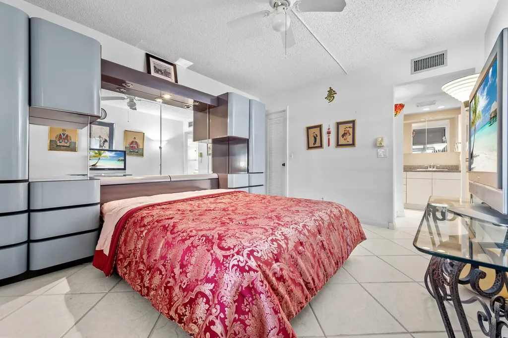 344 Piedmont Delray Beach FL 33484