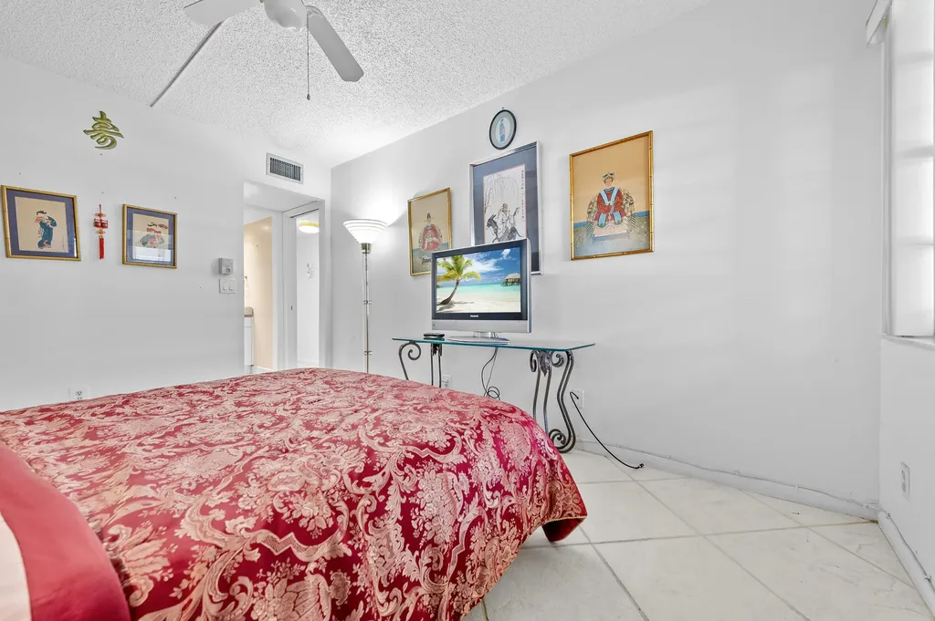 344 Piedmont Delray Beach FL 33484