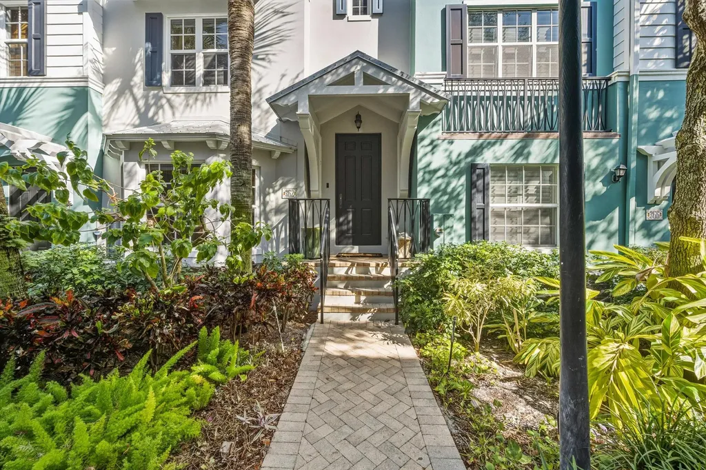 362 E Mallory Circle Delray Beach FL 33483