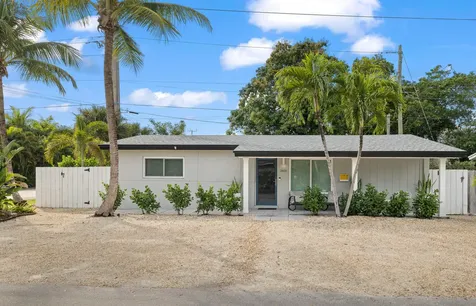 2601 NE 9th Terrace Wilton Manors FL 33334