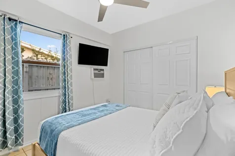 2601 NE 9th Terrace Wilton Manors FL 33334