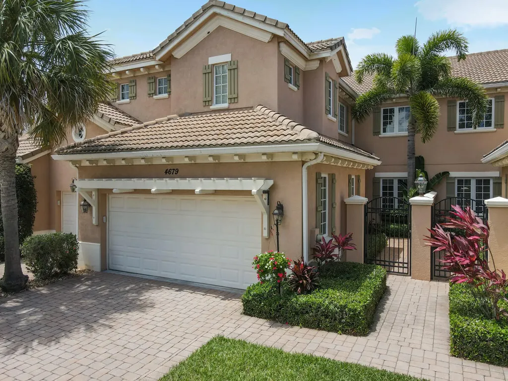 4679 Cadiz Circle Palm Beach Gardens FL 33418