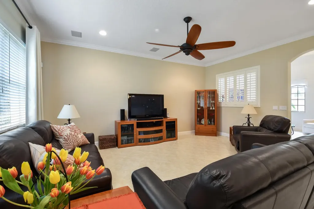 4679 Cadiz Circle Palm Beach Gardens FL 33418