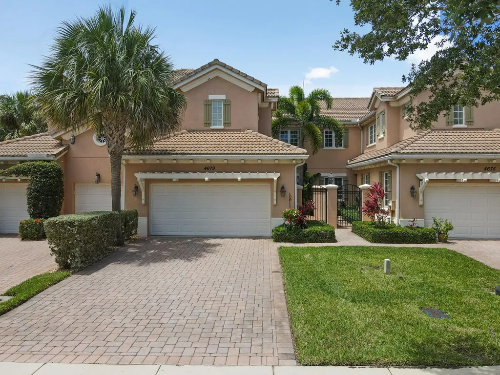 4679 Cadiz Circle Palm Beach Gardens FL 33418