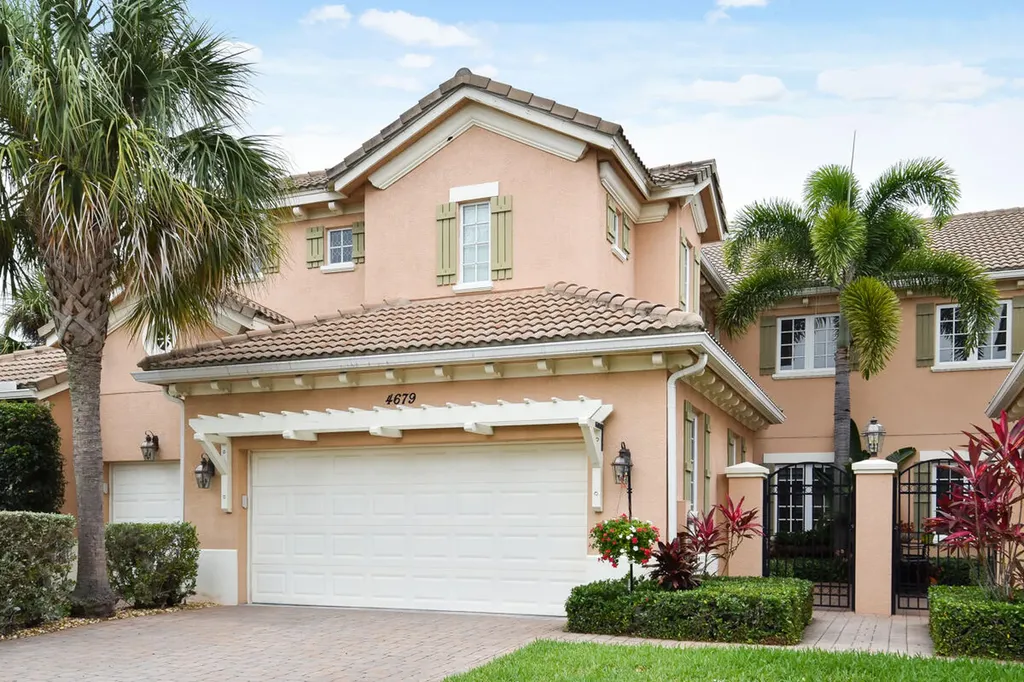 4679 Cadiz Circle Palm Beach Gardens FL 33418