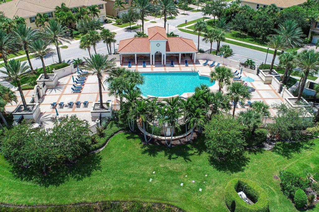 4679 Cadiz Circle Palm Beach Gardens FL 33418