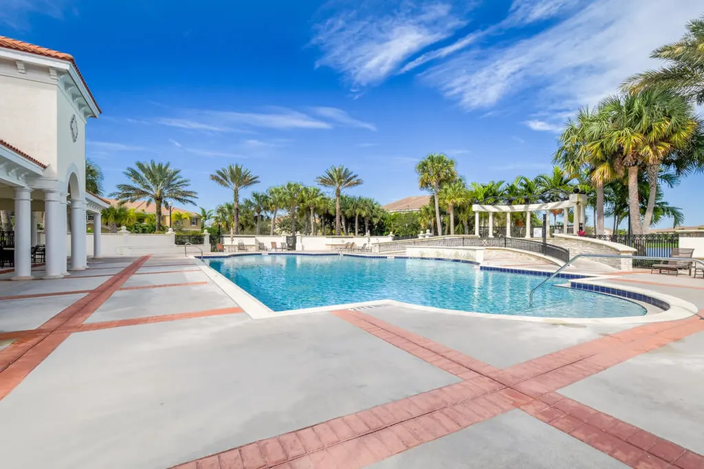 4679 Cadiz Circle Palm Beach Gardens FL 33418