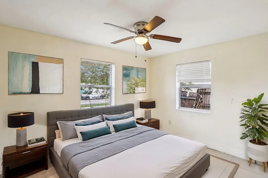520 NE 45th Street Deerfield Beach FL 33064