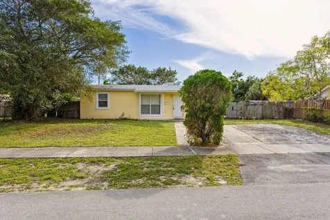 520 NE 45th Street Deerfield Beach FL 33064