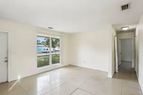 520 NE 45th Street Deerfield Beach FL 33064